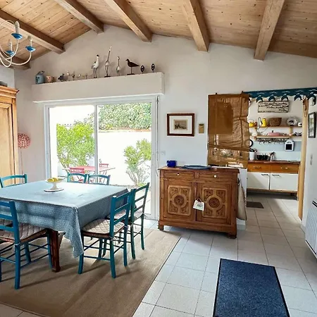 Willa Maison A Cote De La Et Des Dunes, Avec Piscine Le Bois-Plage-en-Ré