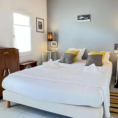 Maison A Cote De La Et Des Dunes, Avec Piscine Le Bois-Plage-en-Ré