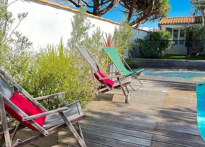 Maison à Côté De La Et Des Dunes, Avec Piscine * Le Bois-Plage-en-Ré
